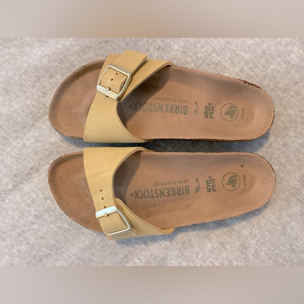 Birkenstock Madrid Size 35